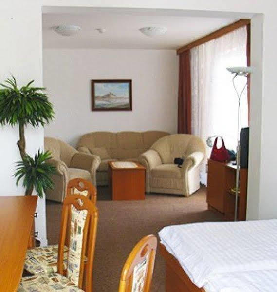 Wellness Hotel Thermal Štúrovo 외부 사진