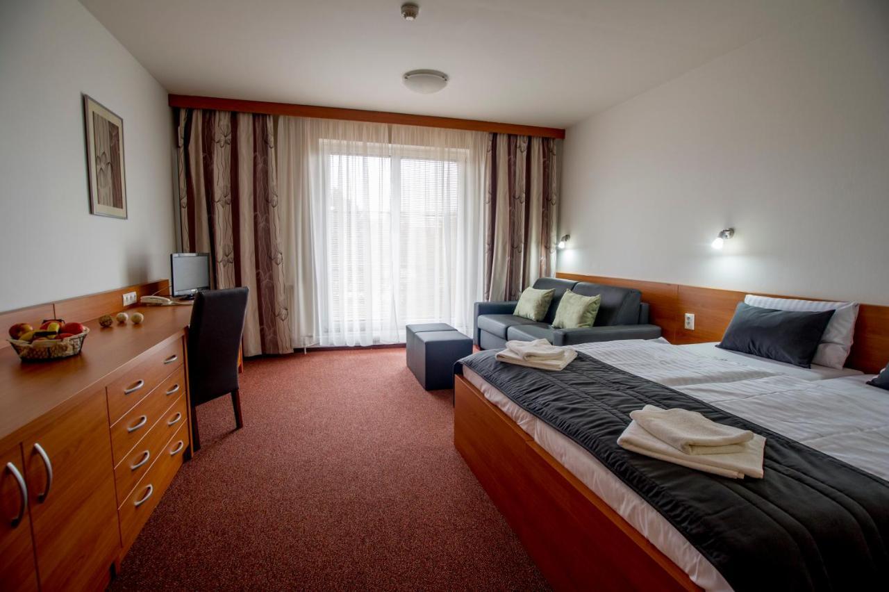Wellness Hotel Thermal Štúrovo 외부 사진