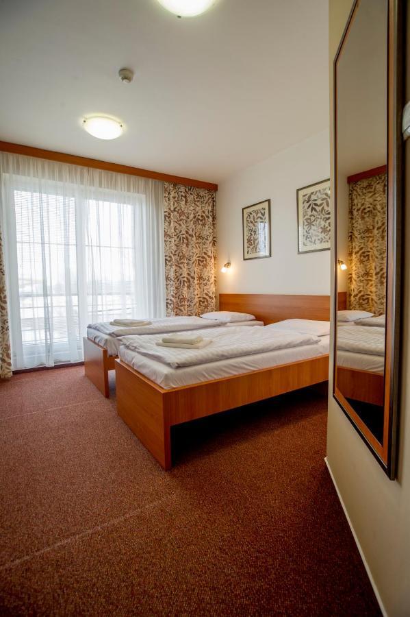 Wellness Hotel Thermal Štúrovo 외부 사진