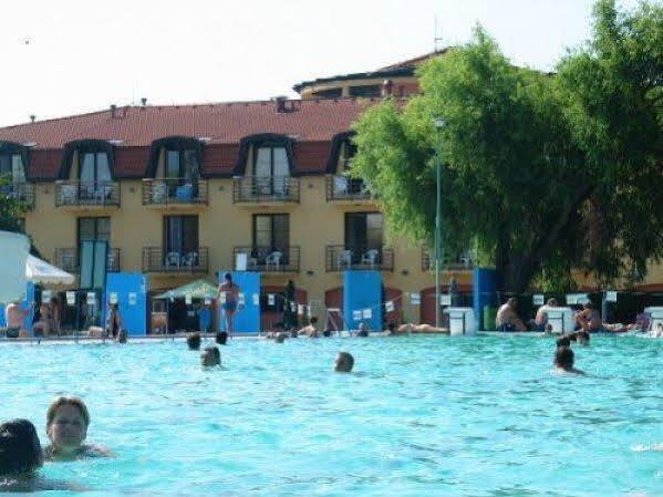 Wellness Hotel Thermal Štúrovo 외부 사진